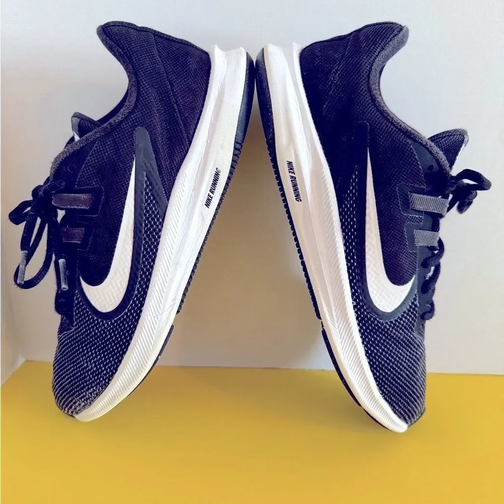 Nike Downshifter 9 Running Training Sneakers Women Size US 8